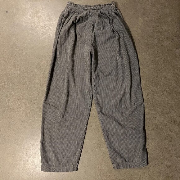 'No Saint' Seersucker Cotton Vest (wm M/S) and Pant (wm Med) Ensemble - Picture 10 of 10